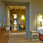 A Di Guest house