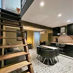 A Di Guest house