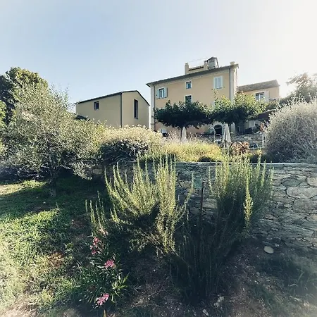 Penzion A Di *