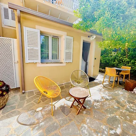 A Di Guest house 4*